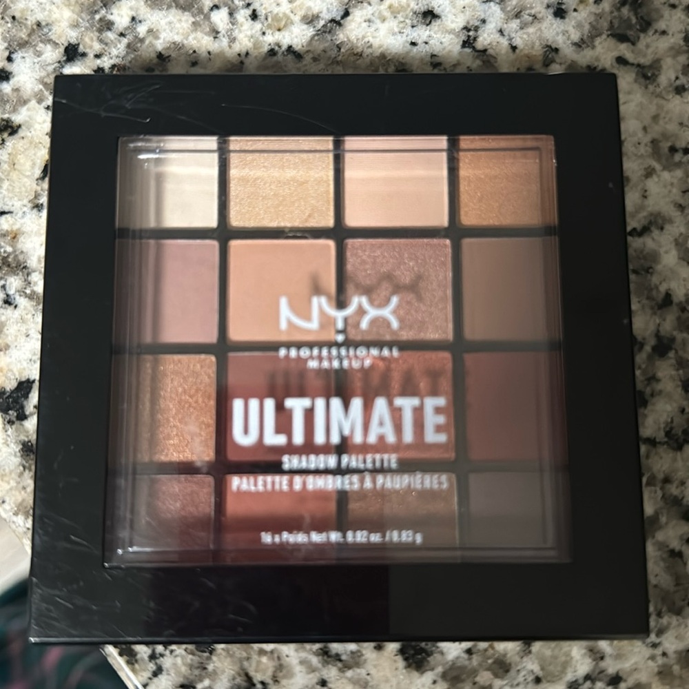 NYX ultimate shadow palette